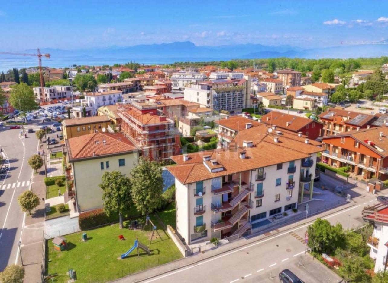 Апартаменты Roka House Пескьера-дель-Гарда Экстерьер фото